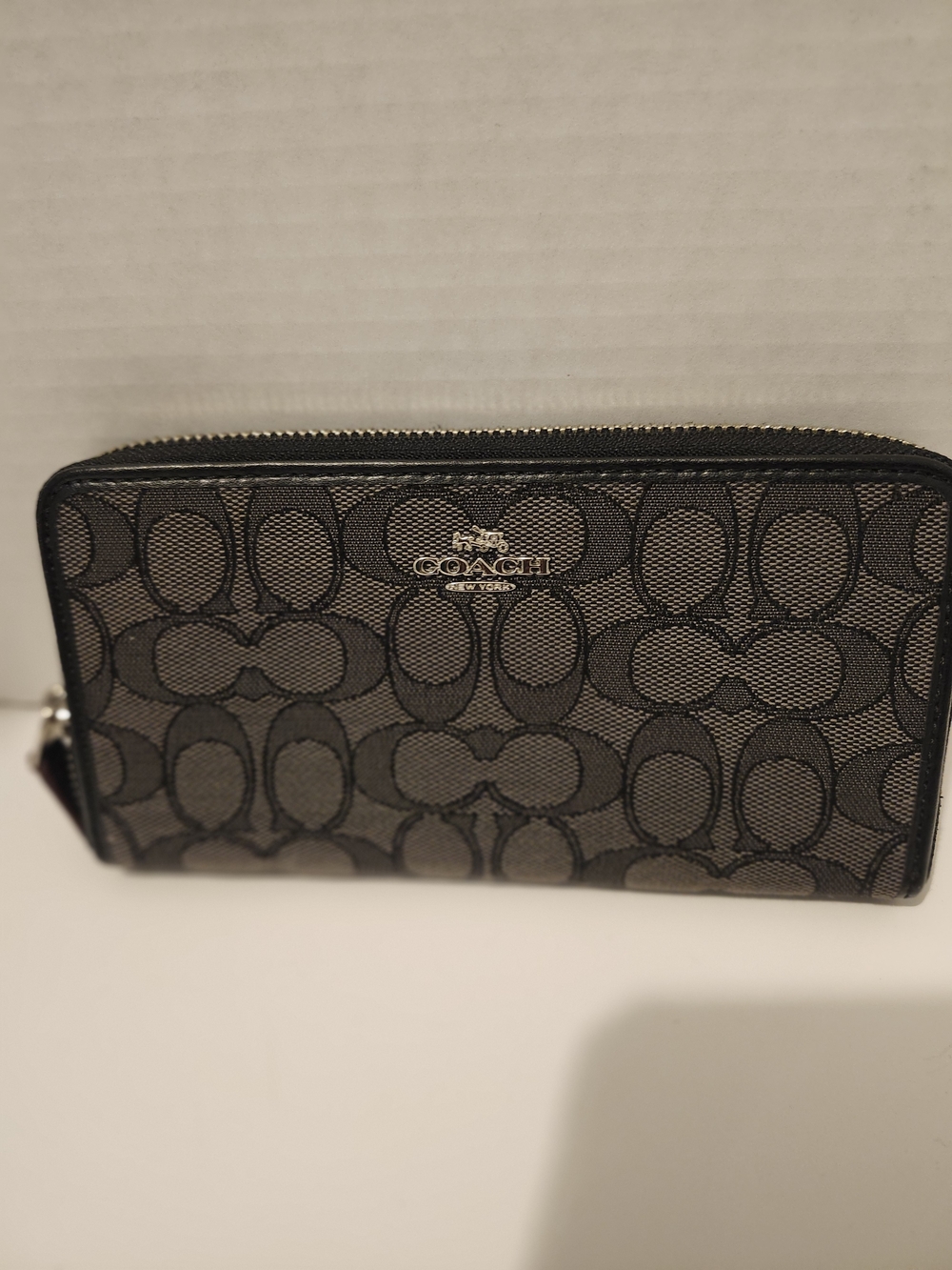 COACH Signature Zip Wallet in Black